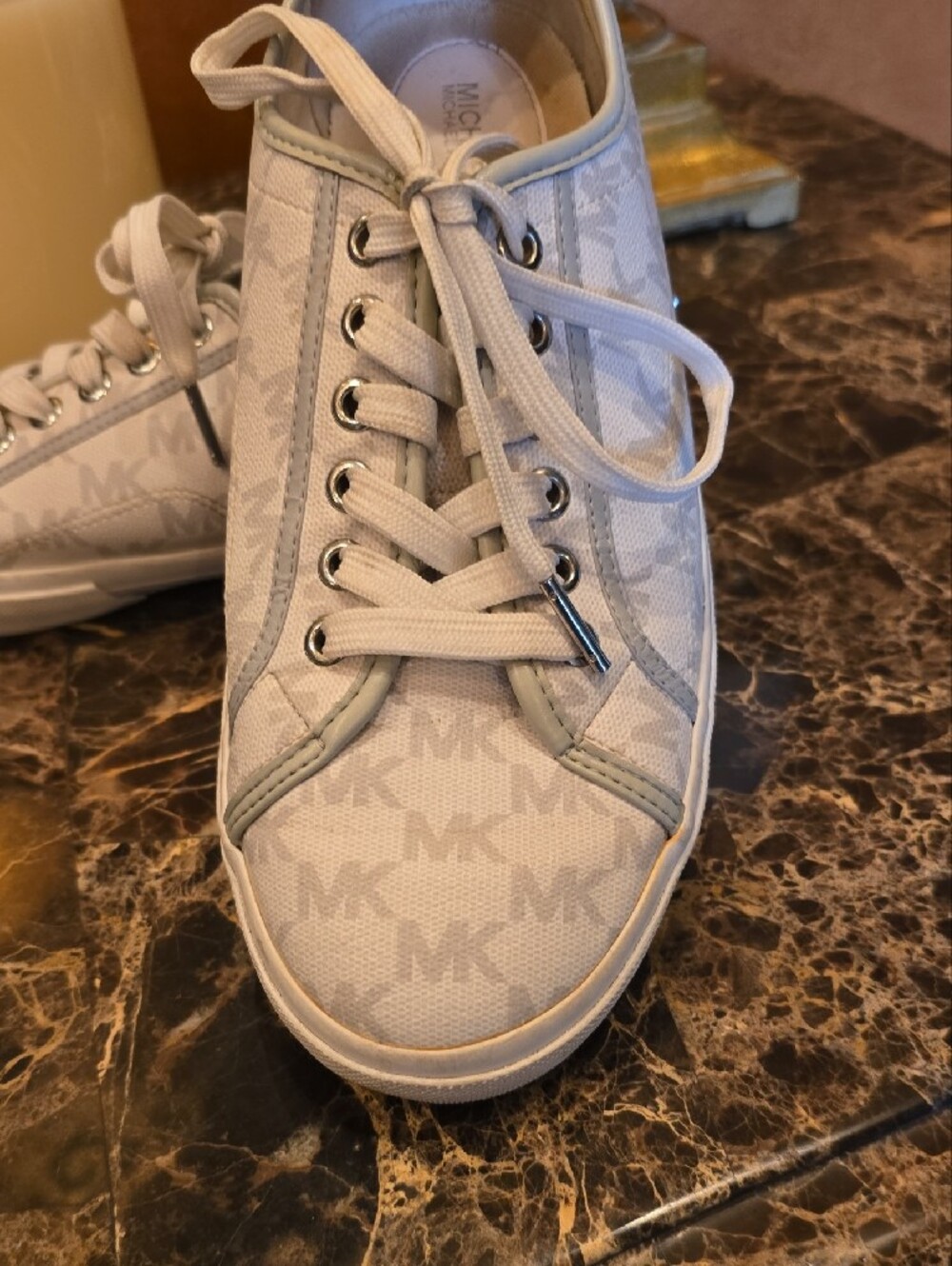 Michael Kors Beige and White MK Logo Low-Top Sneakers - Picture 3 of 9